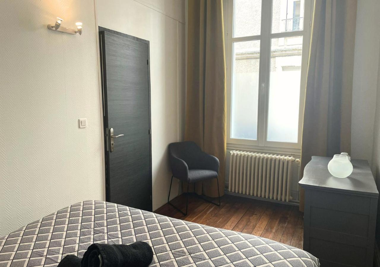 Le Thibaudeau Apartamento Poitiers Exterior foto